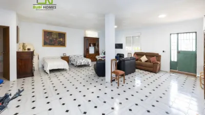 Chalet on Calle de las Mimbres photo 32