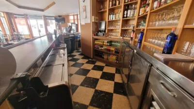 Local comercial en venta en Calle Pesqueira, 11 - Vista 4