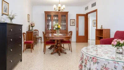 Terraced House on Avenida de Las Ciencias photo 4