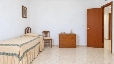 Terraced House on Avenida de Las Ciencias photo 17
