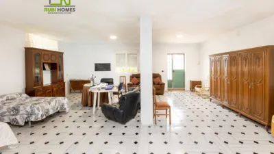 Chalet on Calle de las Mimbres photo 34
