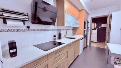 Apartment on Askorra Street photo 9