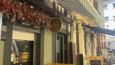 Local comercial en alquiler en Calle de la Oliva, 1 - Vista 2