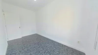 Piso en Les Termes photo 18