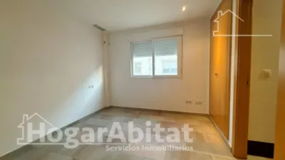 Terraced house on Carrer de les Germanies photo 16