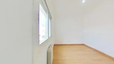Flat in Espronceda photo 13