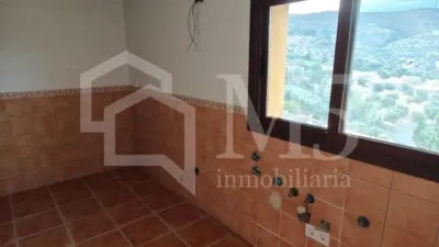 Piso en Alcaucín photo 7