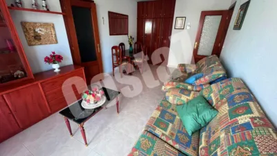 Apartment on Calle de la Brava photo 4