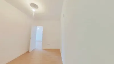 Apartment in Centre photo 24