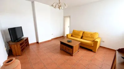 Apartment on Calle Ramón y Cajal photo 3