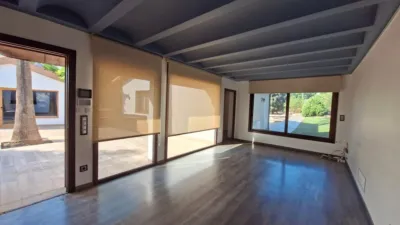 Chalet on Carrer de Genar Bartroli photo 9
