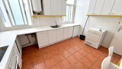 Apartment on Calle Ramón y Cajal photo 4