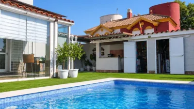 Semi-detached house on Calle Arrabal photo 5