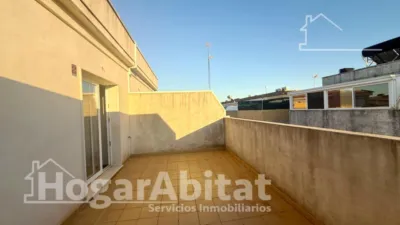 Terraced house on Carrer de les Germanies photo 3
