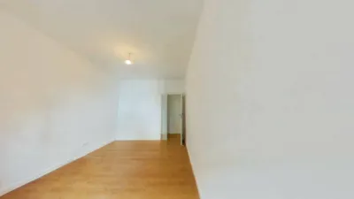 Flat in Centre-Can Mariner photo 18