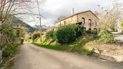 House on Calle Barrio de la Lombana photo 2