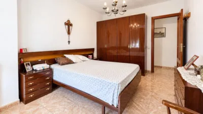 Apartment on Pere El Ceremonios Street photo 5
