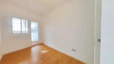 Flat in Centre-Can Mariner photo 11