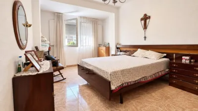 Apartment on Pere El Ceremonios Street photo 6
