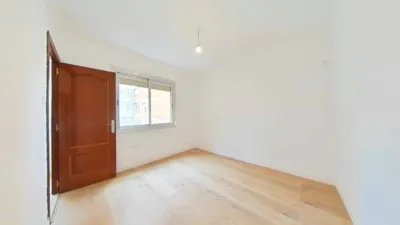 Apartment in Centre photo 7