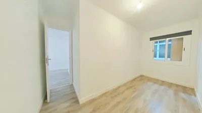 Flat in Maragall photo 18