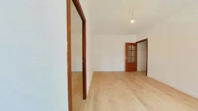 Apartment in Centre photo 4