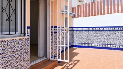 Terraced House on Avenida de Las Ciencias photo 10