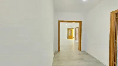 Apartment in Singuerlín-Les Oliveres-Can Franquesa-Guinardera photo 6