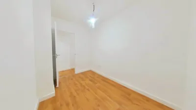 Flat in Canovelles photo 25