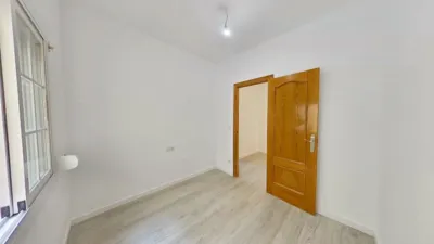 Apartment in Singuerlín-Les Oliveres-Can Franquesa-Guinardera photo 26