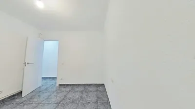 Flat in Raval-Santa Rosa-Safaretjos photo 19