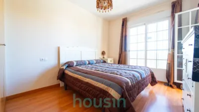 Semi-detached house in Gerena photo 13