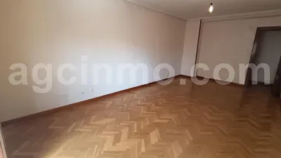 Apartment on Calle de Simón Aranda photo 4