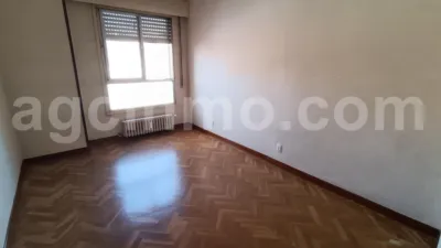 Apartment on Calle de Simón Aranda photo 16