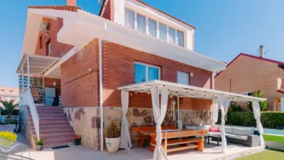 Chalet in Las Doscientas photo 3