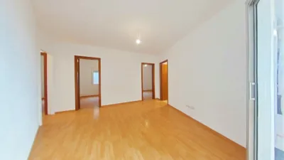 Flat in Raval-Santa Rosa-Safaretjos photo 2