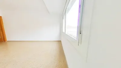 Flat in Eixample-Sant Oleguer photo 3