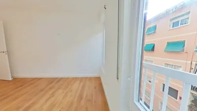 Flat in Canovelles photo 17