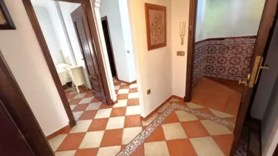 House in the Centre photo 7