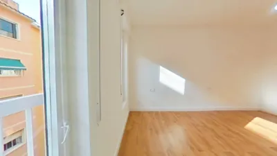 Flat in Canovelles photo 14