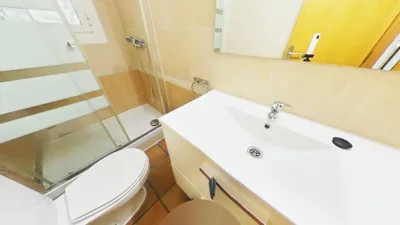 Flat in Eixample-Sant Oleguer photo 30