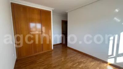 Apartment on Calle de la Tierra de Soria photo 16