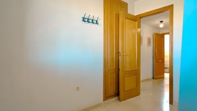 Apartment on Avinguda Pais Valencià photo 27