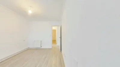 Flat in Raval-Santa Rosa-Safaretjos photo 17