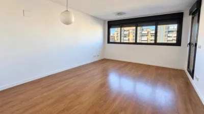 Apartment on Maestro Jose Garberi Street, No. 11 photo 3