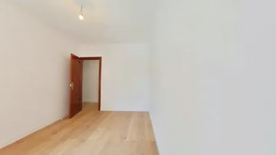 Apartment in Centre photo 13