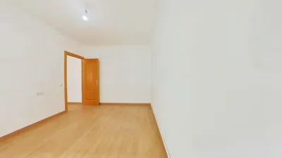 Flat in Espronceda photo 20