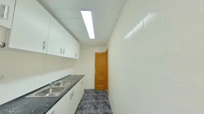 Flat in Centre-Can Mariner photo 25