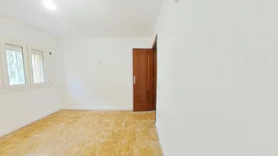 Apartment in La Trinitat Nova photo 19