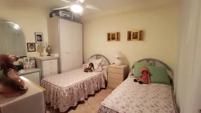 Apartment on Calle de Los Montesinos photo 16